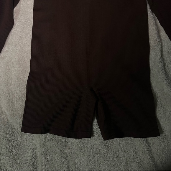 Brown Ribbed Romper - Picture 4 of 5